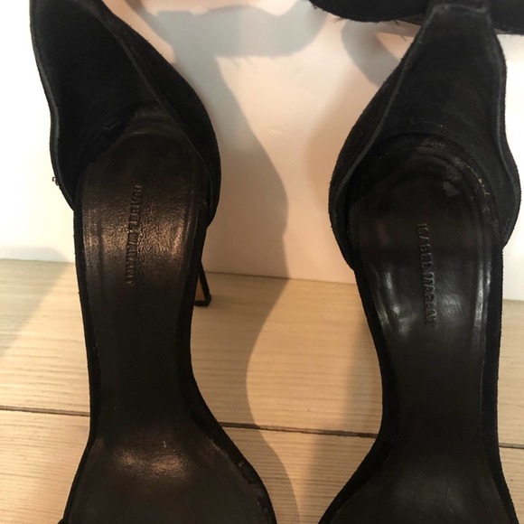 Isabel Marant Womens
Black - Gold Buckle embellished Suede Sandals Pumps size 6 - Picture 10 of 14